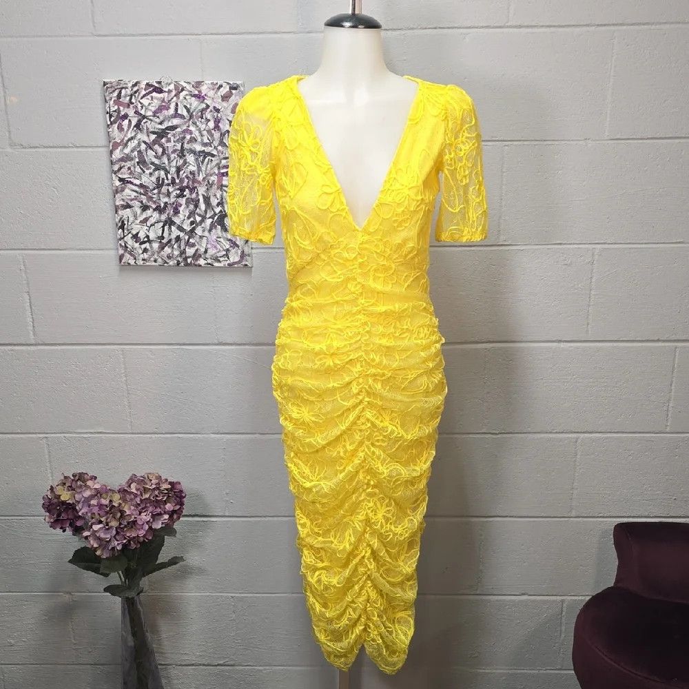 Zara Bright Yellow Ruched Lace Midi Dress - Picture 2 of 12